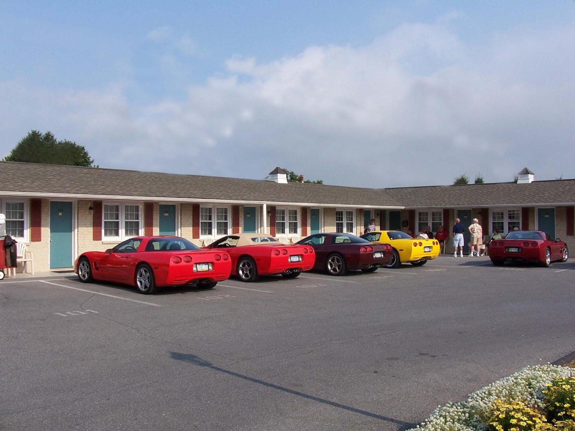 Travelers Rest Motel Интеркорс Екстериор снимка